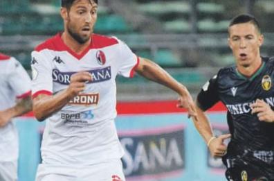 Calcio, Bari-Sudtirol: il mondo capovolto