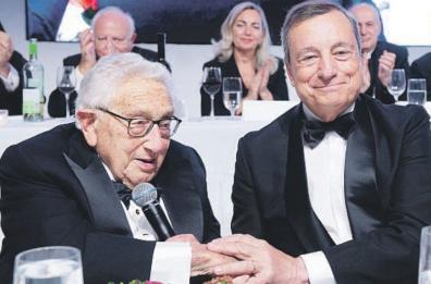 Quelle visioni sbagliate del grande Kissinger: guerre, errori e potere