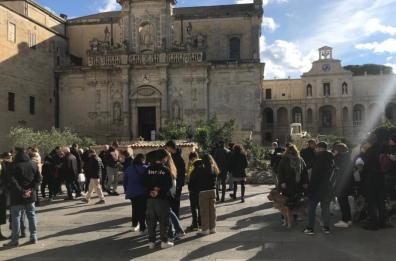 Lecce, tre Dacur e avvisi verbali dopo la rapina violenta

