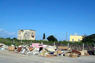 Senza senso civico sfregiamo la natura di una terra magnifica
