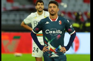Bari calcio, il centrocampista Bellomo rinnova fino al 2025