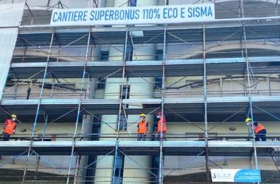 Fermi circa 300 cantieri lucani: «Speriamo nel Milleproroghe»