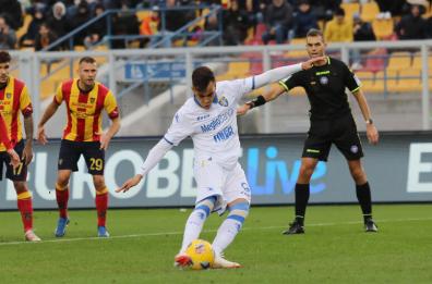 Lecce-Frosinone, vittoria giallorossa in casa: 2-1