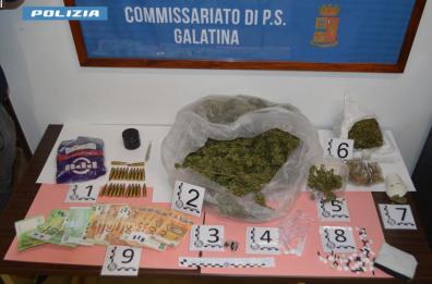 Galatina, polizia sulle tracce di un ricercato: sorpreso nel covo con droga e armi, 2 arresti