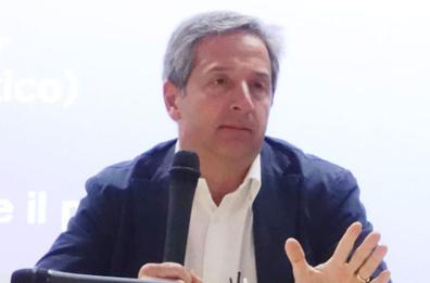 Unisalento, passo indietro del rettore Fabio Pollice: rinuncia all'aumento di stipendio 