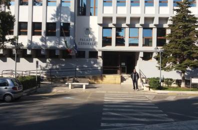 San Pietro Vernotico, la denuncia di un consigliere: «Topi negli uffici della Polizia locale»