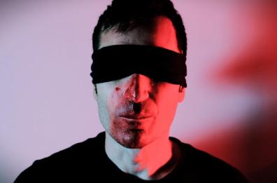 &laquo;Cartoline&raquo;, fuori il video del primo singolo del nuovo Ep del pugliese Mengo T