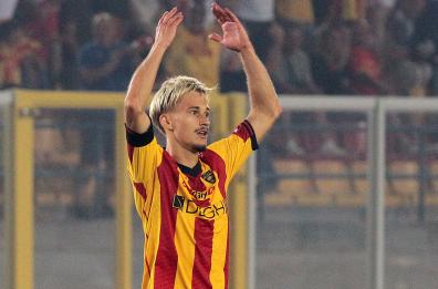 Lecce, sabato in campo contro l'Inter non ci saranno Almqvist e Dermaku 