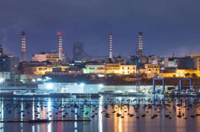 Tra rinvii e fumate nere, i tormenti dell’acciaio sulla «pelle» di Taranto