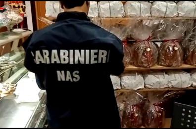 Prodotti da forno scaduti o con etichette irregolari: quintali di merce sequestrata nel Tarantino