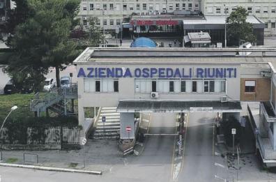 Policlinico Foggia, eterno monoblocco demolizione bloccata