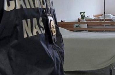 Controlli Nas, tre strutture sociosanitarie sovraffollate e alimenti scaduti nel Brindisino