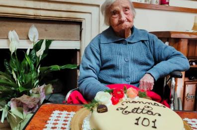 Galatone, nonna Antonia Danieli festeggia il traguardo dei 101 anni