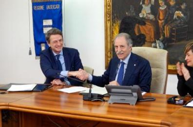 Basilicata, firmato accordo Regione-Trenitalia: 8 nuovi convogli, risparmio energia 30%