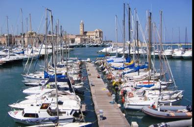Trani, moto d’acqua, sci nautico e immersioni danno la priorità a sicurezza e tutela dell’ambiente