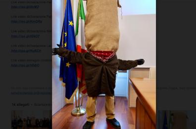 Sammichele di Bari, pronti per i «festini» di Carnevale. E l'«omene curte» approda a Venezia