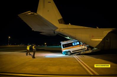 Neonata trasportata da Taranto a Roma con C-130J dell'Aeronautica Militare