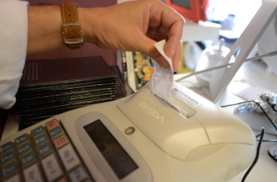 Tasse e caro-vita alle stelle: così ogni famiglia pugliese ha perso oltre 5mila euro