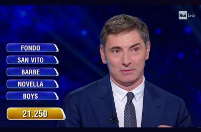 La «Carota di San Vito» in scena alla «ghigliottina» durante «L'Eredità»