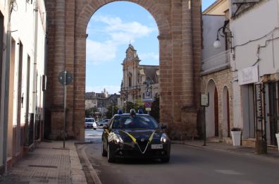 Taranto, 17 lavoratori in nero individuati dalla Guardia di Finanza