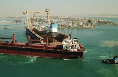Crisi di Suez, la Marina pronta a intervenire con due navi