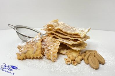 È tornato il Carnevale anche in Puglia con i dolci tradizionali