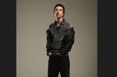 Diodato pronto per l'Ariston con «Ti muovi»: «Dopo Sanremo, un disco registrato dal vivo»