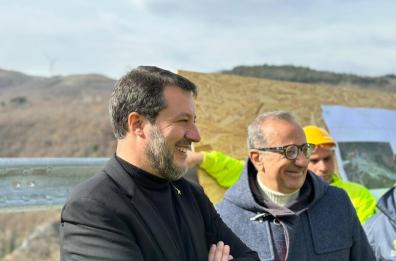 Salvini a Potenza: «Stop Irpef fino a 10mila euro? Si può fare di più»