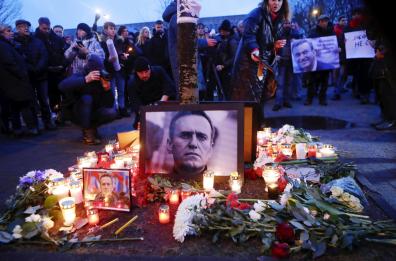 Una mozione di Azione in Consiglio: «Navalny cittadino pugliese»