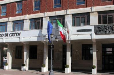 Barletta, aumenta l’Imu ma a rischio anche la Tari
