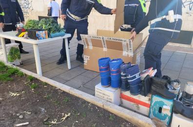 Foggia, smantellato dalla Polizia locale mercatino abusivo 