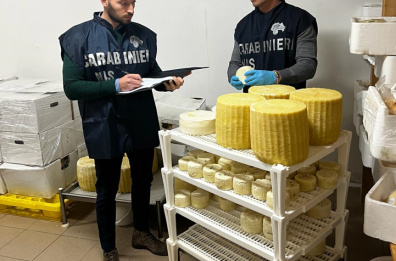 I Nas sequestrano due quintali di alimenti per un valore di 8mila euro tra Brindisi e Taranto 