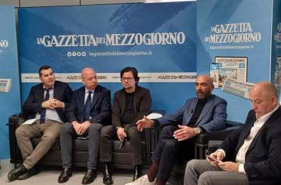 «Isolare i portatori di voti», l'appello dei candidati del centrosinistra Laforgia e Leccese