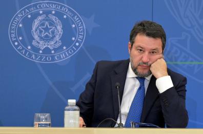 Matteo Salvini in Europa tra Vannacci-pensiero e pendenze ancora aperte
