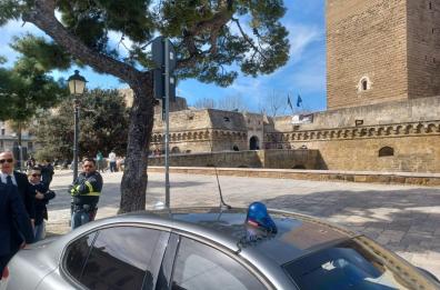G7, al Castello Svevo di Bari il sopralluogo della delegazione americana 