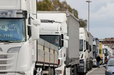 Bonus patente autotrasporto, oggi il click day: ecco come inoltrare la domanda
