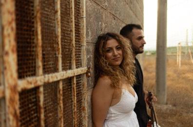 «Mille e un bacio», il nuovo singolo di Consuelo Alfieri contro tutte le ingiustizie