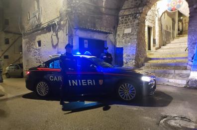 Accoltellato a morte a Ischitella, arrestata la compagna