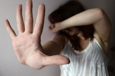 Taranto, molestò per strada madre e figlioletta. Il perito: il  32enne senza fissa dimora è «incapace»