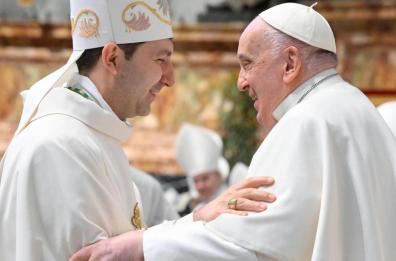 Vaticano, il pugliese Mons. Vincenzo Turturro ordinato vescovo alla presenza del Papa