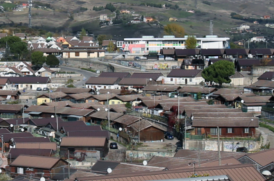 Bucaletto, inizia la rigenerazione con tre edifici di edilizia popolare