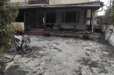 Lecce, rogo di San Cataldo: scontro sui ristori a cittadini e commercianti danneggiati