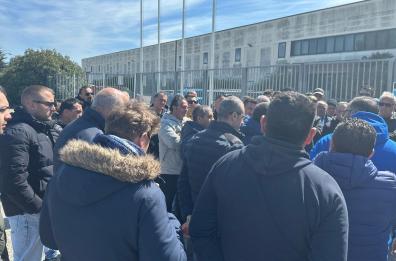 Melfi, per l'indotto di Stellantis sbloccati i pagamenti