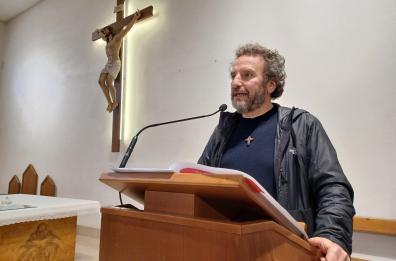 Bari, gli ultimi giorni di don Angelo Cassano nella chiesa di San Sabino: dopo 22 anni arriverà al Libertà