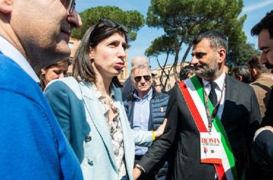 Regionali, l’ottimismo di Elly Schlein: «In Puglia pronti a chiudere sul candidato»