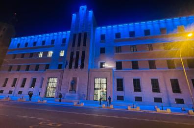 Giornata mondiale consapevolezza autismo: Presidenza Regione Puglia si tinge di blu