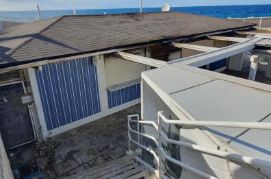 Giovinazzo, in fiamme  il ristorante «Fronte del porto»