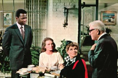 «Indovina chi viene a cena?» Il film di Stanley Kramer manifesto contro il razzismo