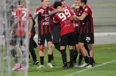 Calcio, parla il tecnico Novelli: «Taranto può sognare; Foggia merita almeno la B»