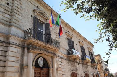 Corruzione elettorale, revocati domiciliari a ex vicesindaco Triggiano e ai due figli